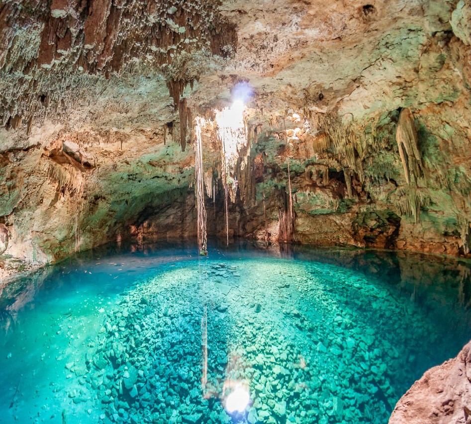 Cenote de Cuzama